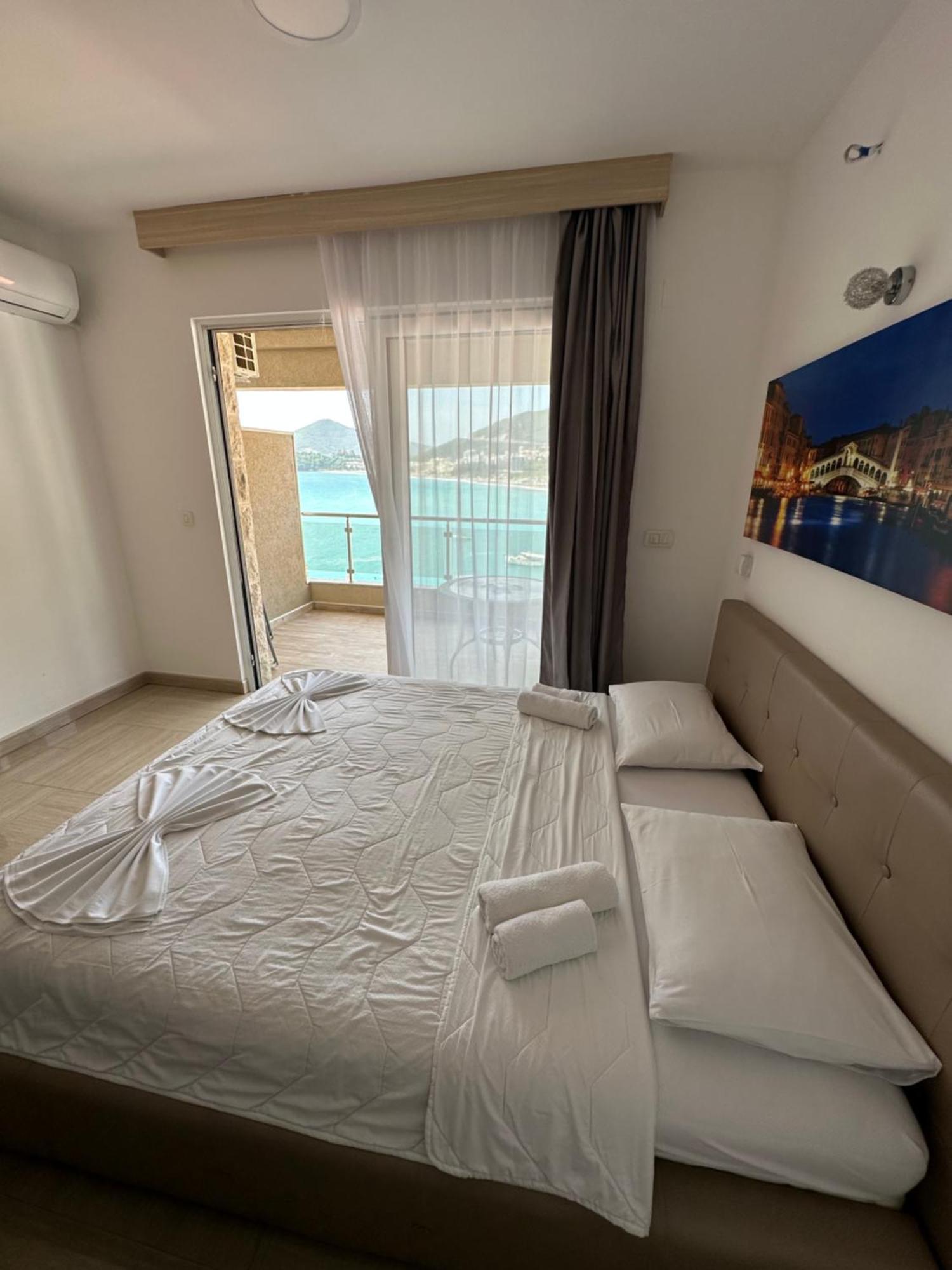 Aura Apartments Budva Luaran gambar