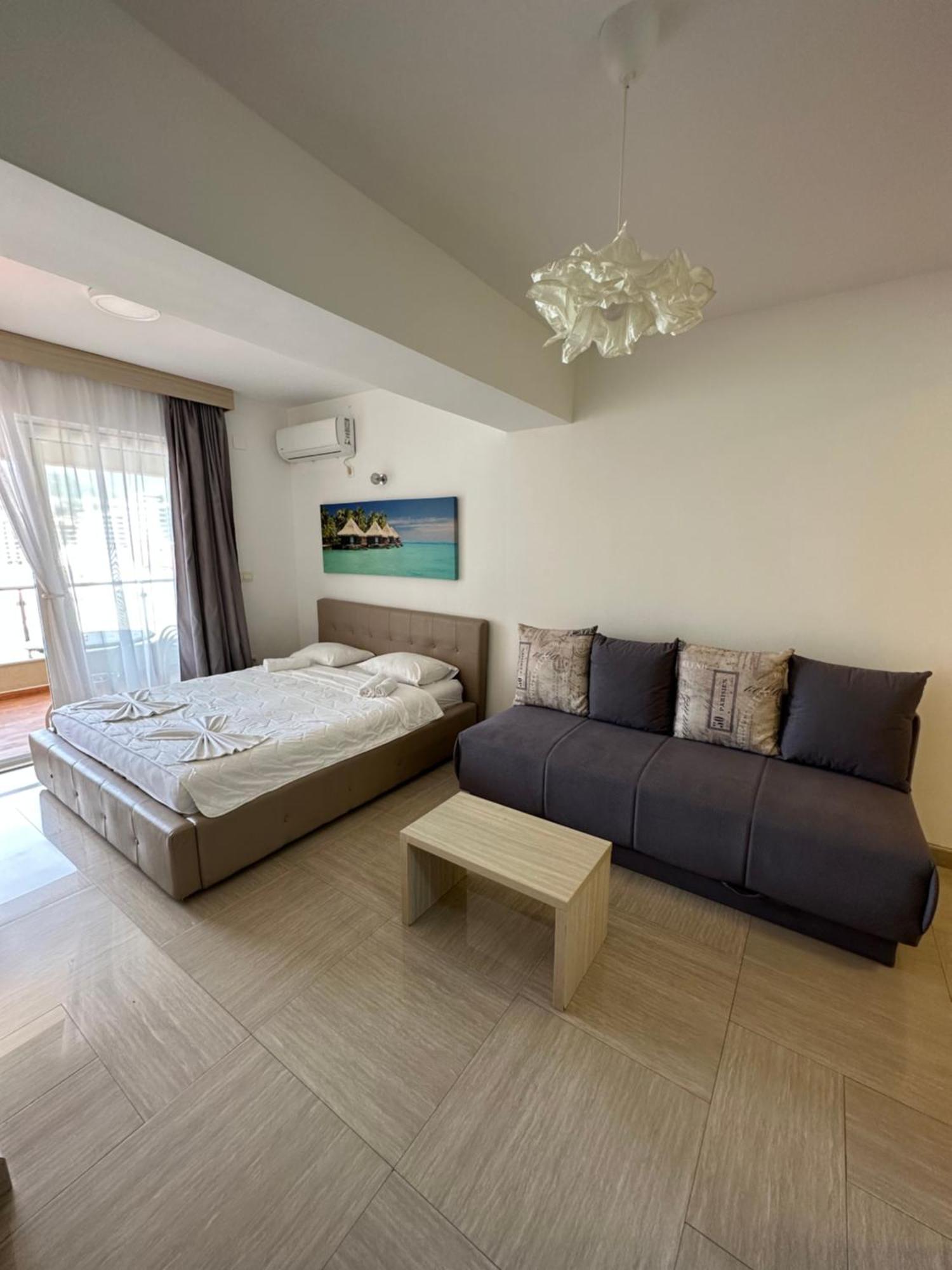 Aura Apartments Budva Luaran gambar