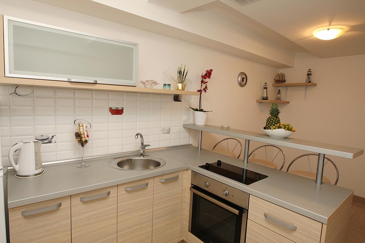 Aura Apartments Budva Luaran gambar