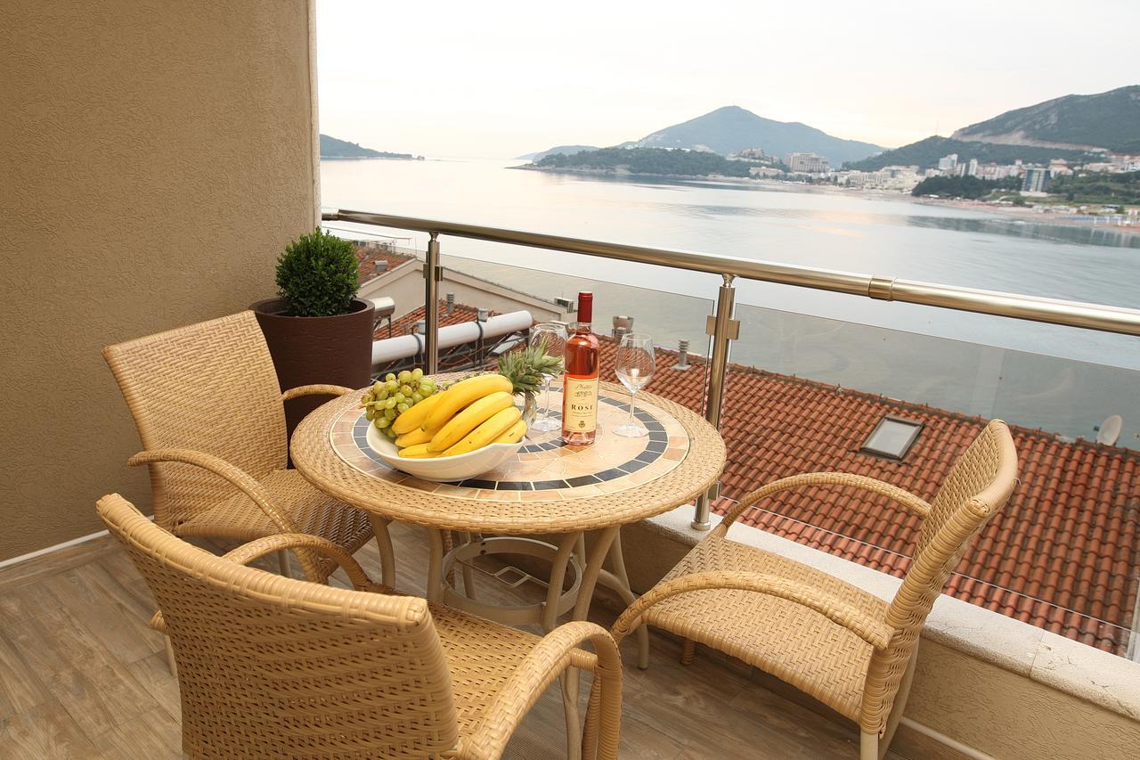 Aura Apartments Budva Luaran gambar