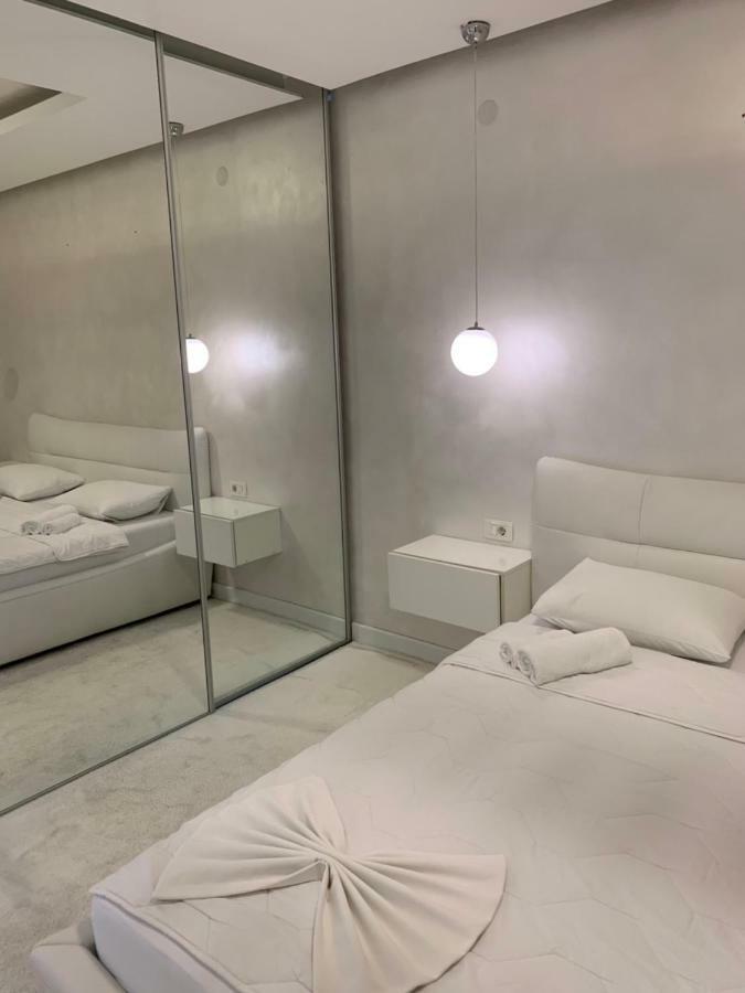 Aura Apartments Budva Luaran gambar